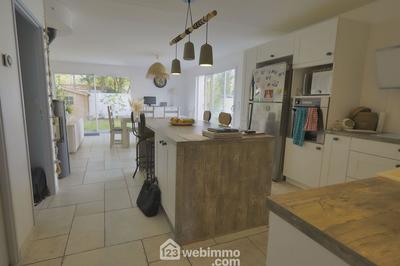 Maison - 100 m² - 4 pièces