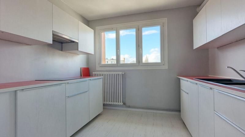 Appartement - 72 m² - 3 pièces