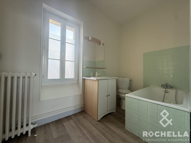 Maison ancienne - 100 m² - 3 pièces