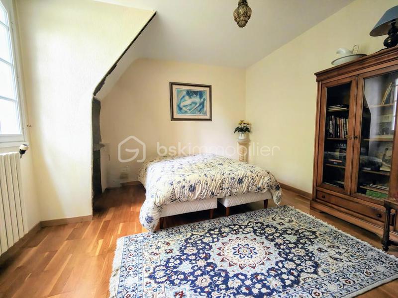 Maison - 175 m² - 7 pièces