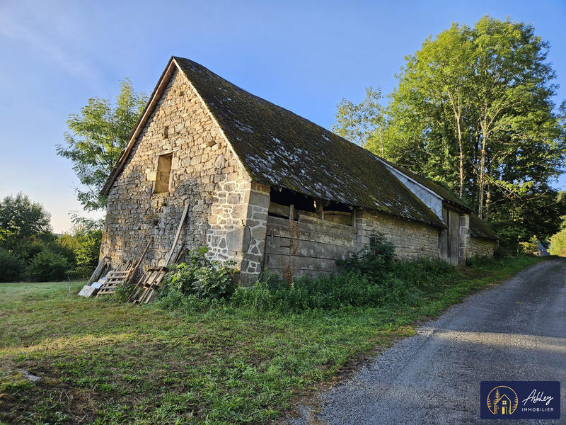 Maison ancienne - 306 m² - 2 pièces