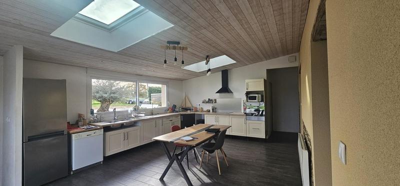 Maison - 138 m² - 7 pièces