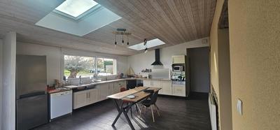 Maison - 138 m² - 7 pièces