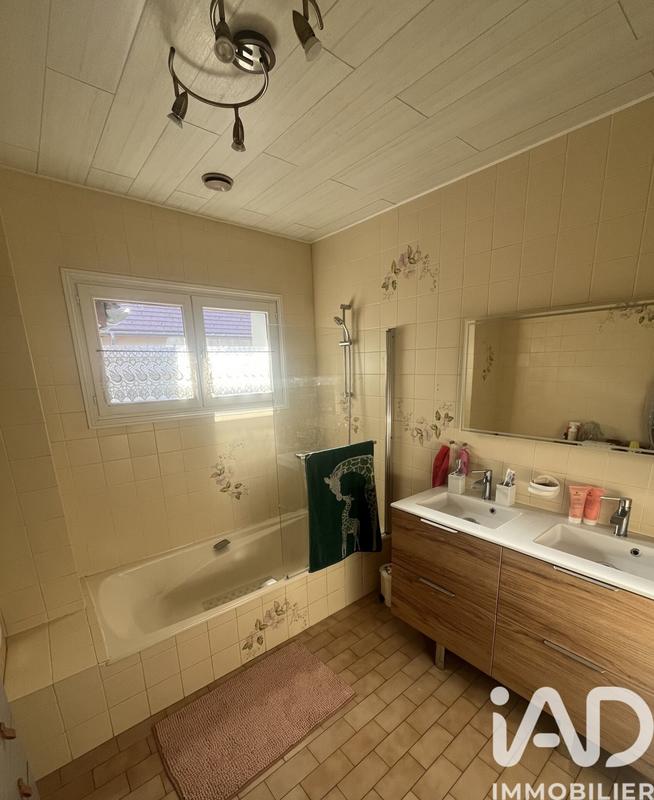 Maison de village - 120 m² - 5 pièces