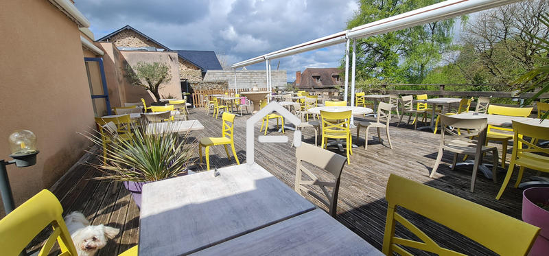 Local d'activités - 246 m²