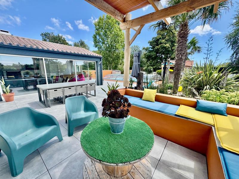 Maison - 165 m² - 6 pièces