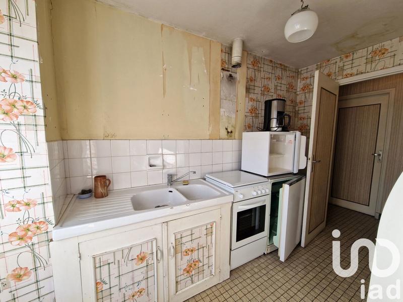 Maison - 183 m² - 9 pièces