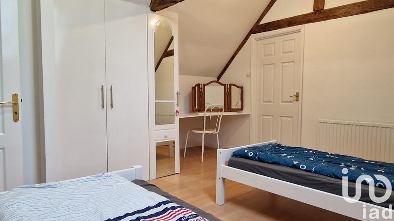 Maison - 189 m² - 8 pièces