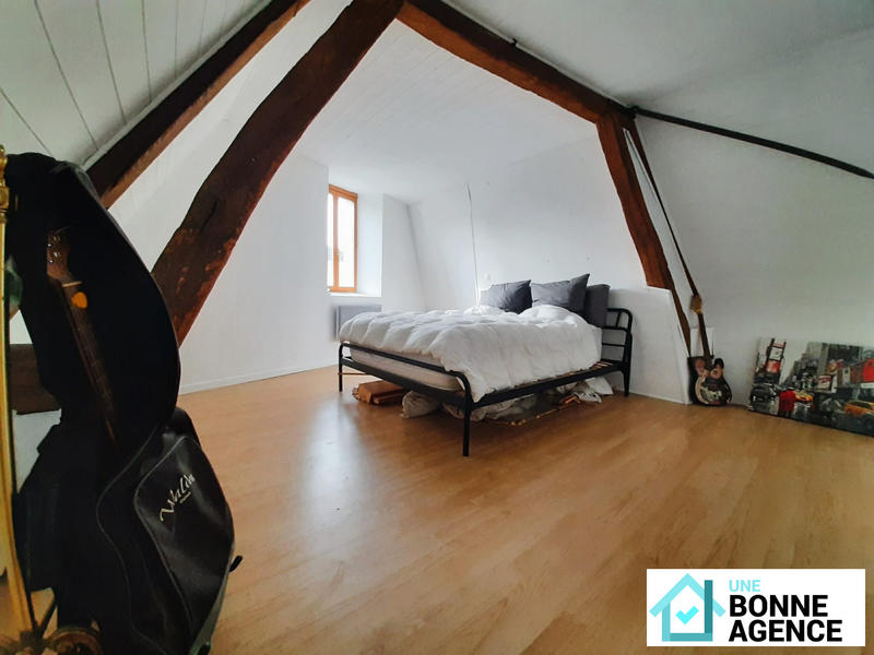 Maison traditionnelle - 115 m² - 4 pièces