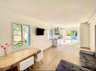 Villa - 140 m² - 5 pièces