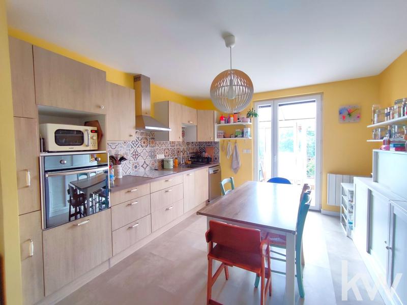 Maison - 105 m² - 4 pièces