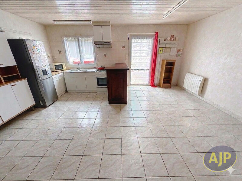 Maison - 71 m² - 4 pièces