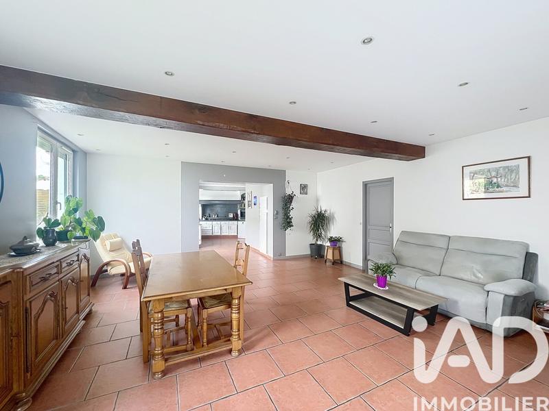 Maison - 138 m² - 5 pièces