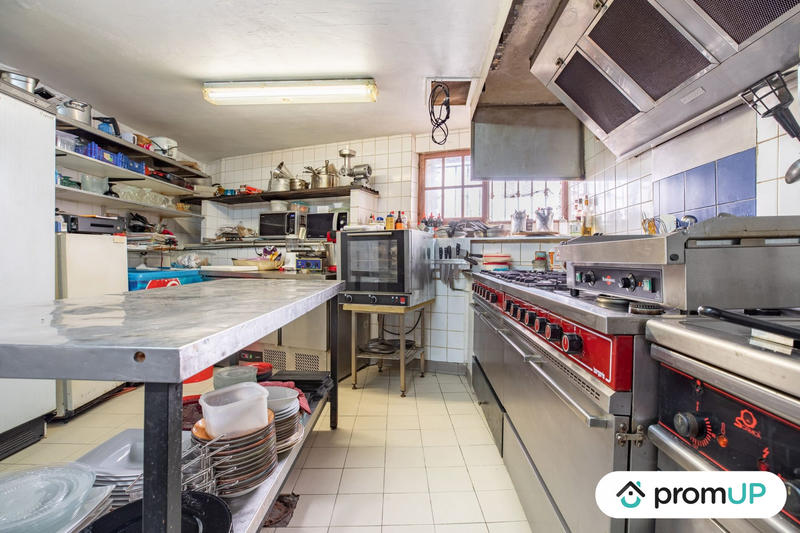 Fonds de commerce - 200 m²