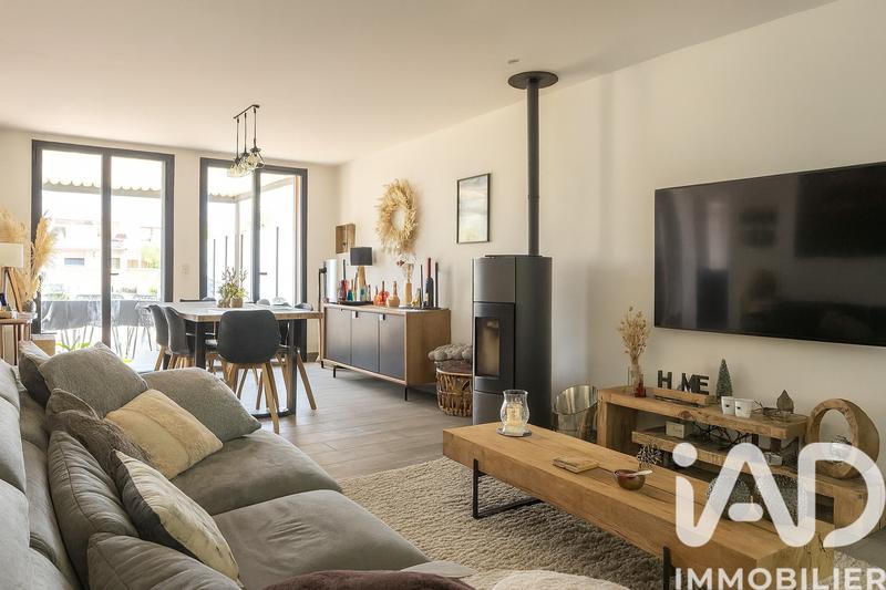 Maison - 143 m² - 5 pièces