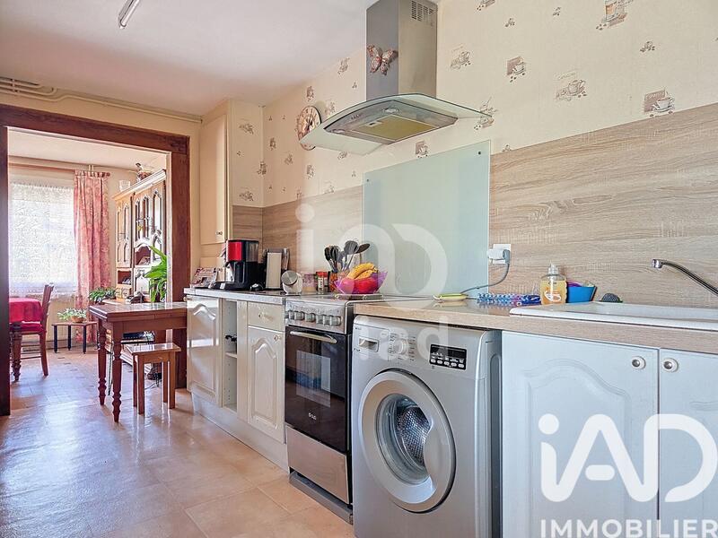 Maison - 83 m² - 5 pièces