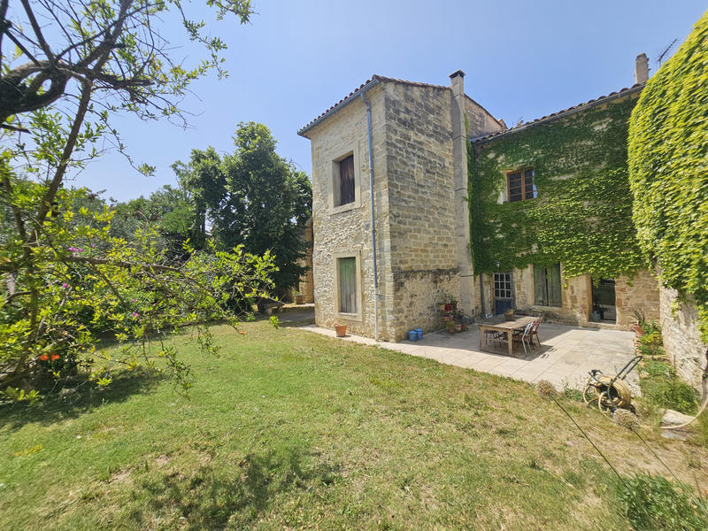 Maison de village - 218 m² - 8 pièces