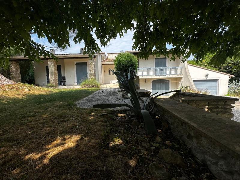 Maison - 162 m² - 6 pièces