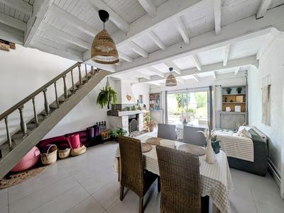 Propriété - 150 m² - 6 pièces