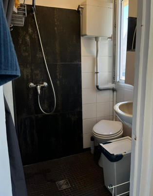 Studio - 10 m² - 1 pièce