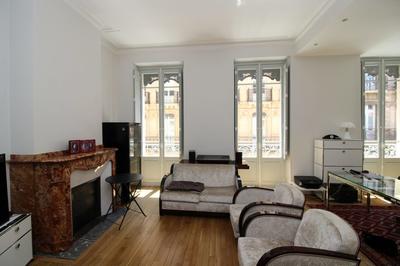 Appartement - 155 m² - 6 pièces