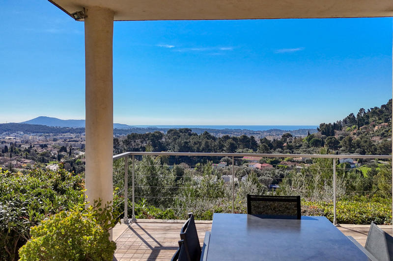 Villa - 142 m² - 4 pièces