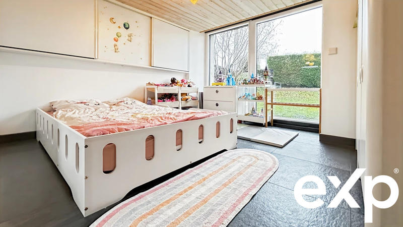 Appartement - 80 m² - 4 pièces