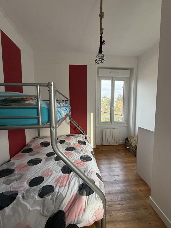 Maison - 102 m² - 6 pièces