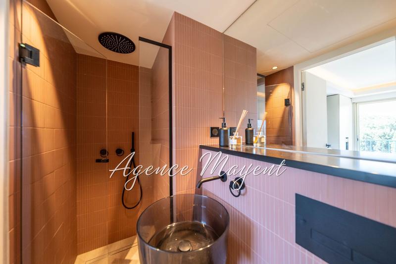 Appartement - 106 m² - 4 pièces