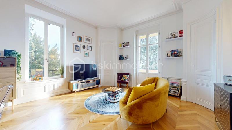 Duplex - 115 m² - 5 pièces