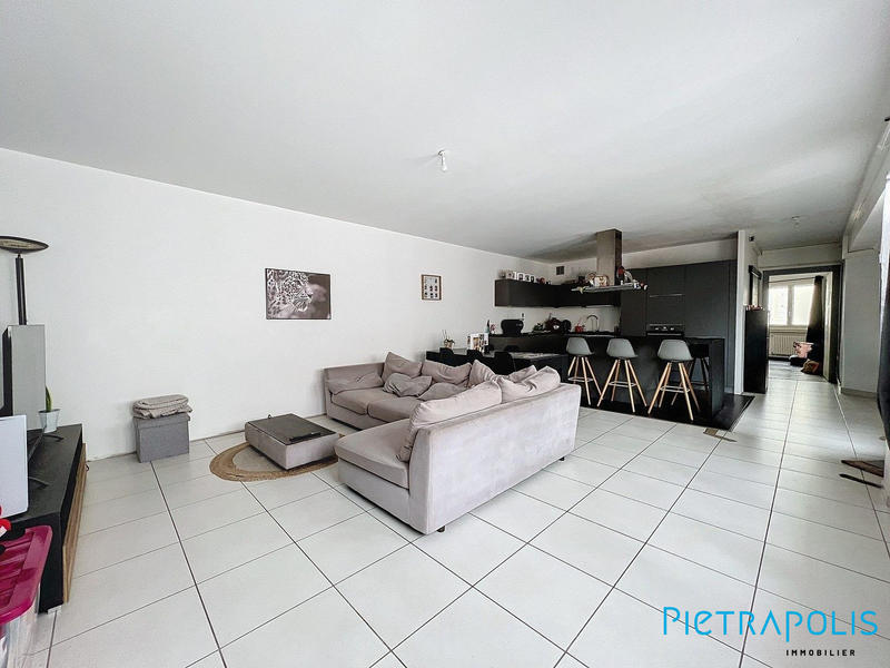 Appartement - 136 m² - 4 pièces