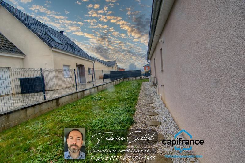 Maison - 95 m² - 5 pièces