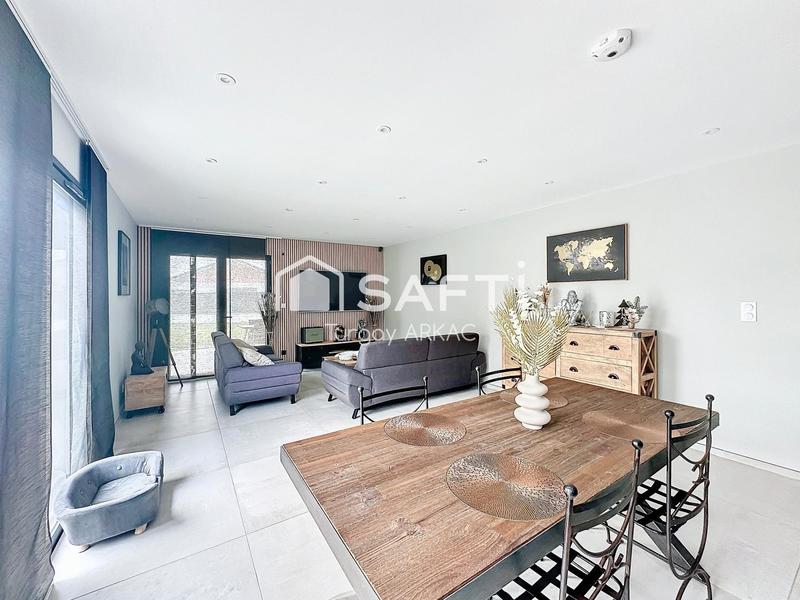 Maison - 138 m² - 5 pièces