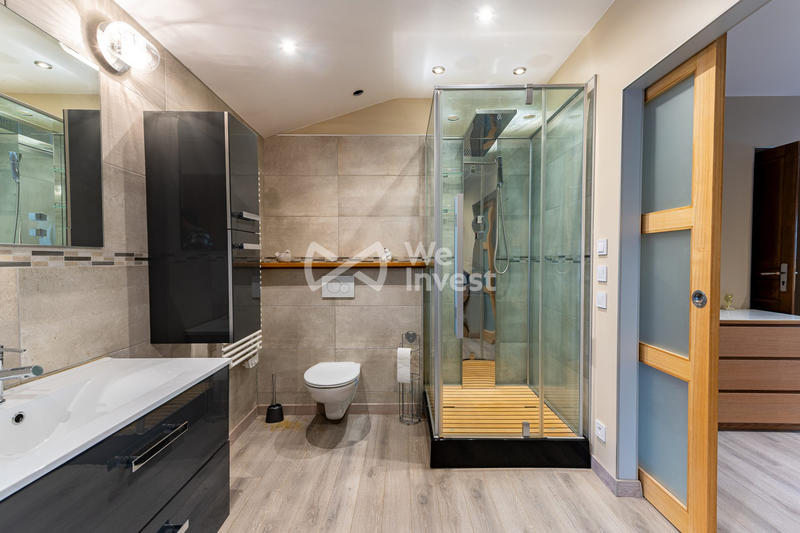 Maison ancienne - 250 m² - 9 pièces