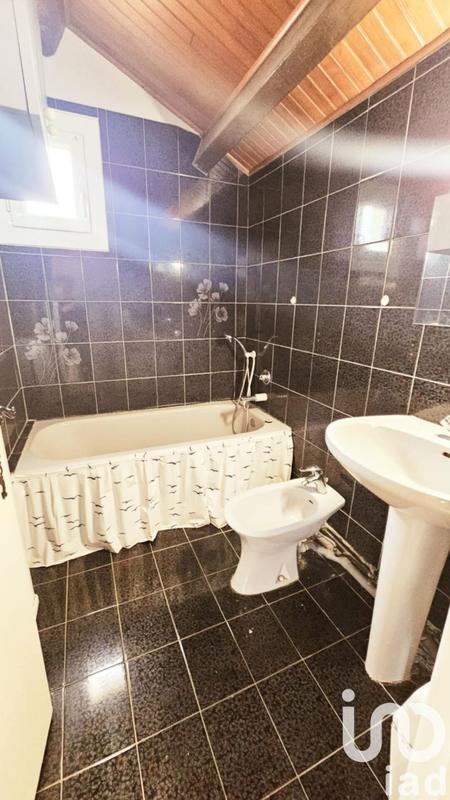 Maison - 133 m² - 5 pièces