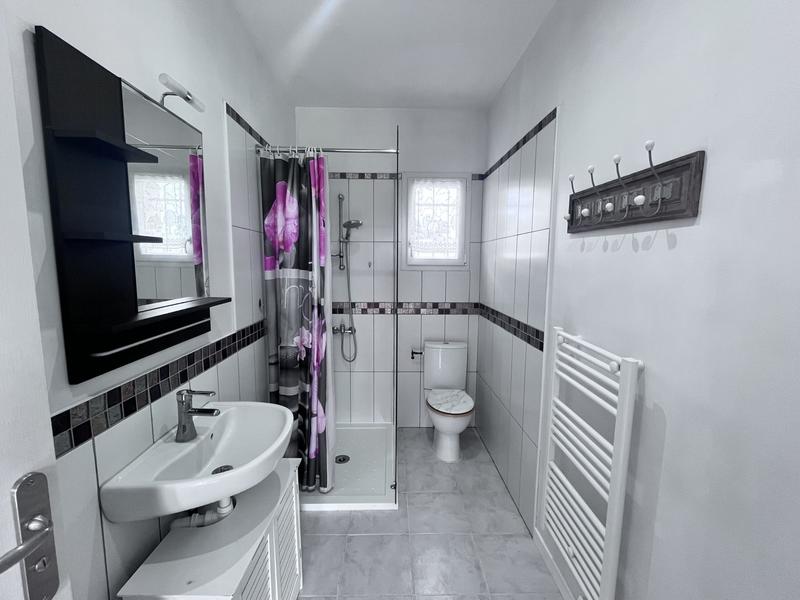 Maison - 183 m² - 7 pièces