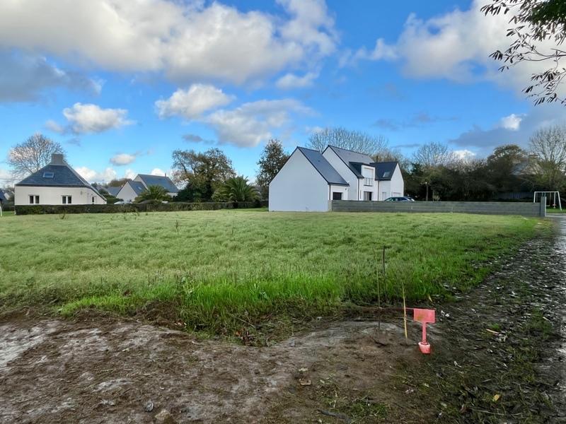 Terrain constructible - 1 089 m²