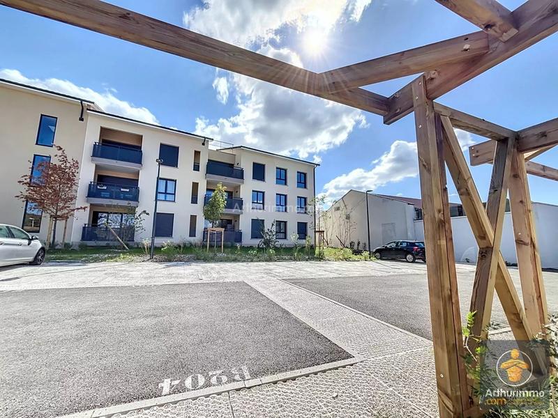 Appartement - 83 m² - 4 pièces