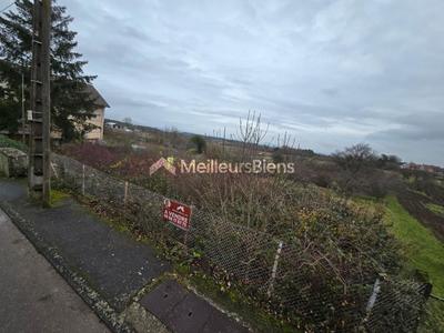 Terrain constructible - 3 590 m²