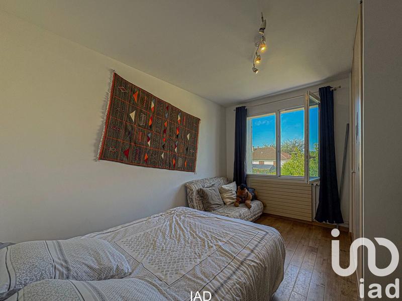 Maison - 240 m² - 7 pièces