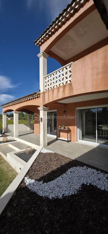 Maison - 192 m² - 9 pièces