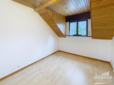 Maison - 206 m² - 7 pièces