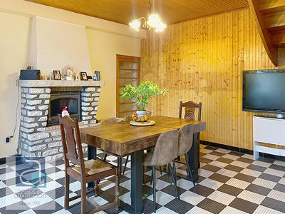 Maison - 93 m² - 5 pièces