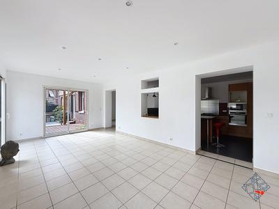 Maison - 160 m² - 7 pièces