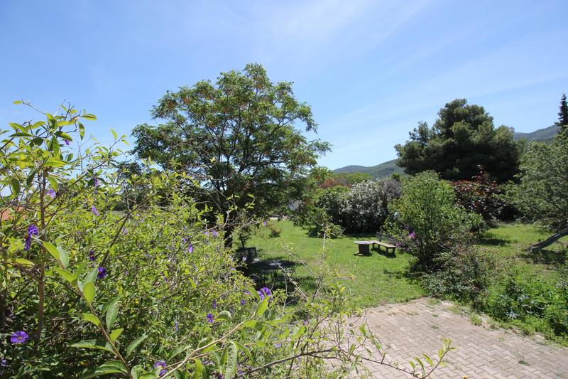 Maison - 227 m² - 6 pièces