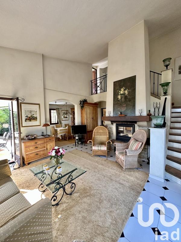 Maison - 141 m² - 5 pièces