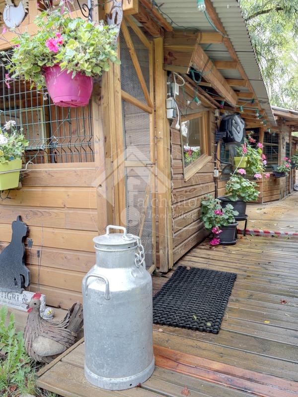 Maison - 210 m² - 5 pièces