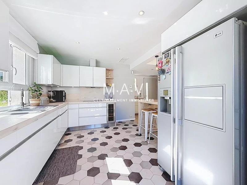 Maison - 115 m² - 4 pièces