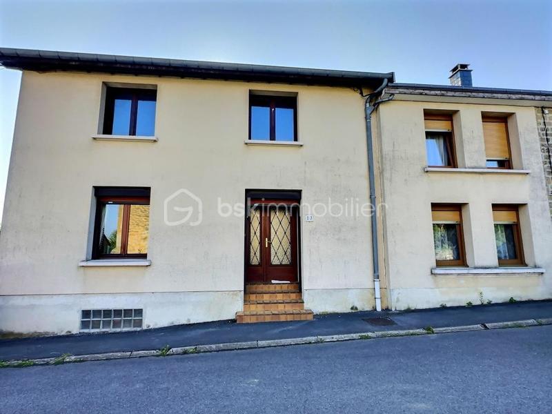 Maison - 176 m² - 8 pièces