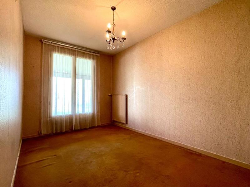 Maison - 101 m² - 6 pièces